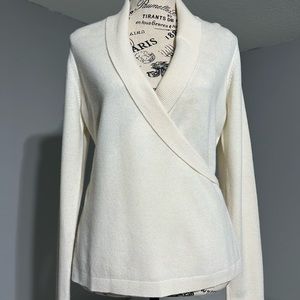 Ann Taylor Women’s Cashmere Sweater w/tags